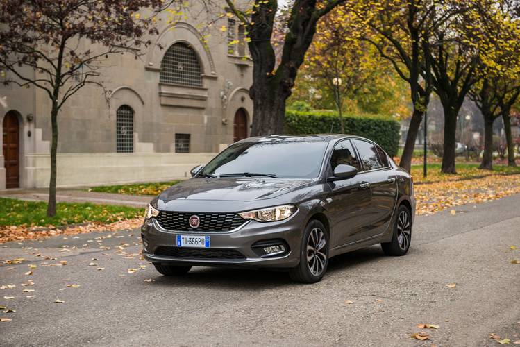 Fiat Tipo 356 2016 sedán