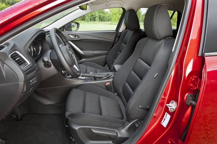 Mazda 6 GJ 2012 front seats