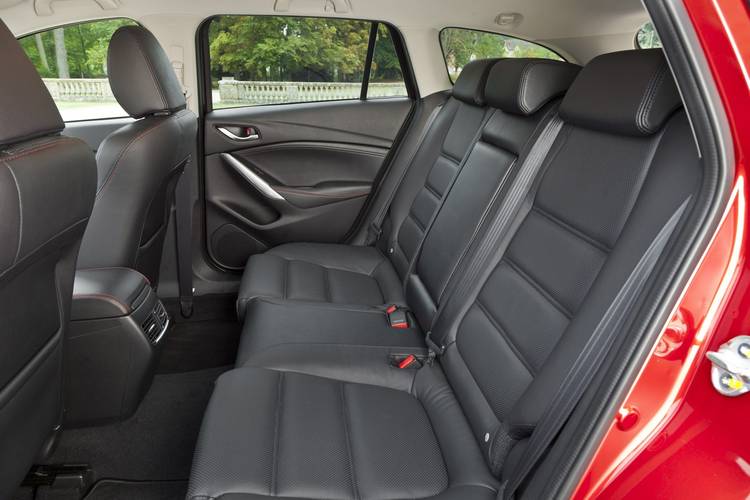 Mazda 6 GJ 2013 rear seats