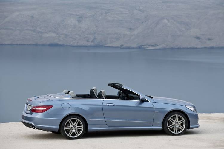 Mercedes-Benz E A207 2012 kabriolet