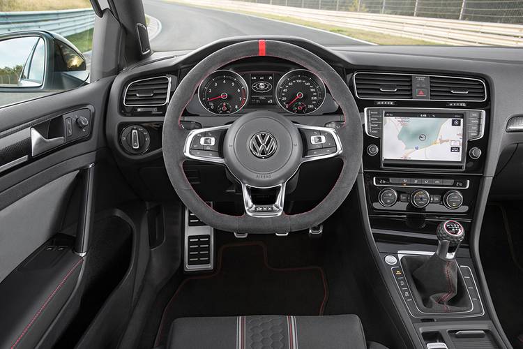 Volkswagen Golf GTI 5G VW 2013 Innenraum