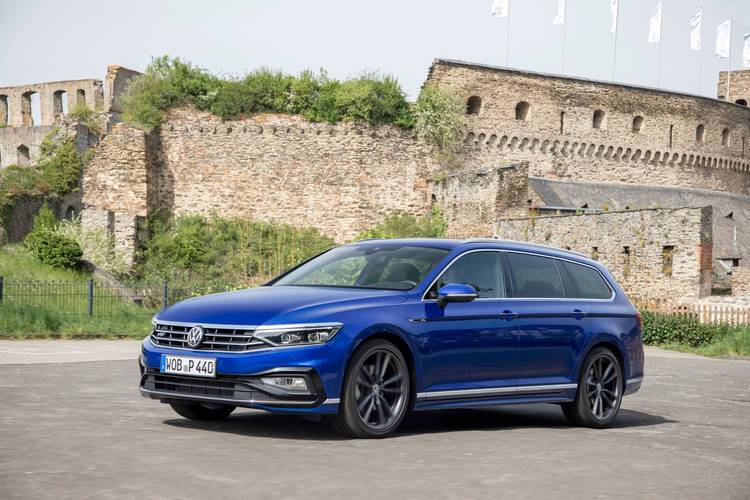 Volkswagen VW Passat Variant B8 facelift 2020 familiar