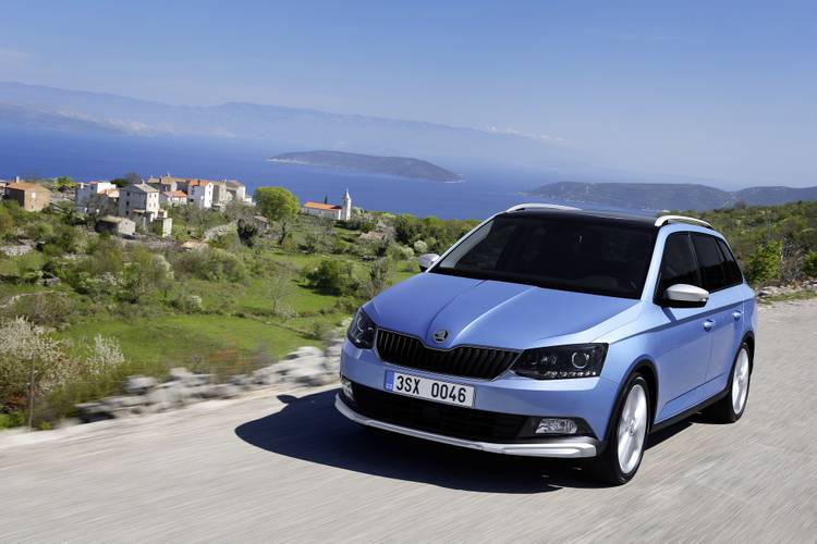 Škoda Fabia NJ5 ScoutLine 2016 station wagon